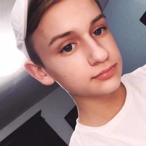 Meet your Posher, Josh